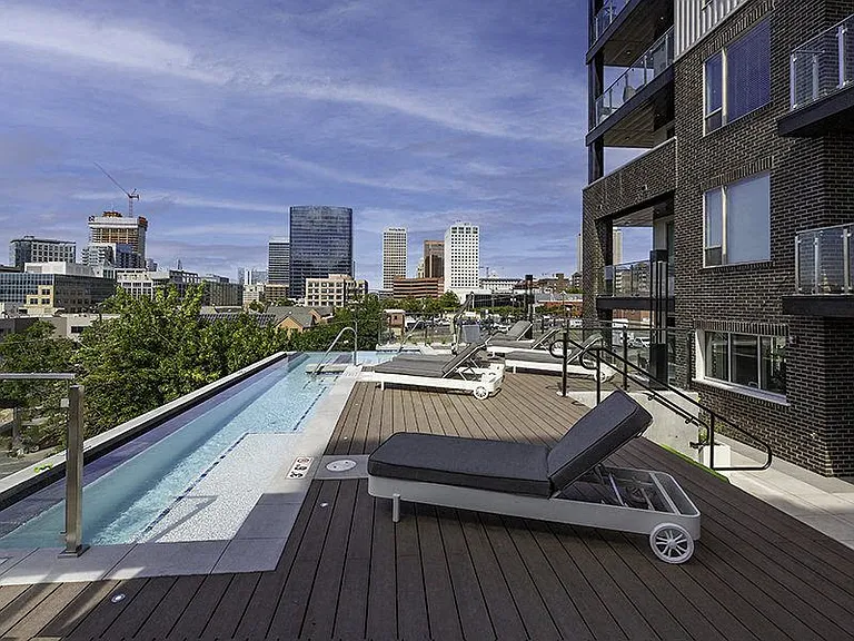 Lotus Republic Apartments — Photo 32