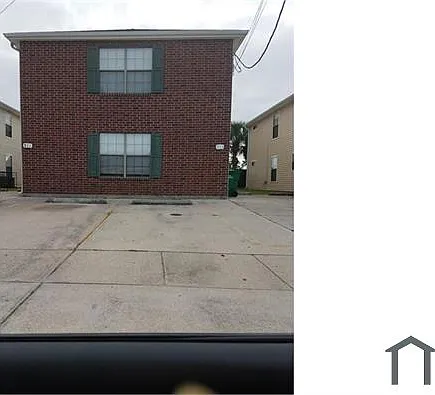 915 Carmadelle St #915