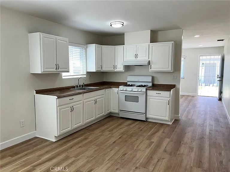 12948 Yorba Ave #A — Photo 7