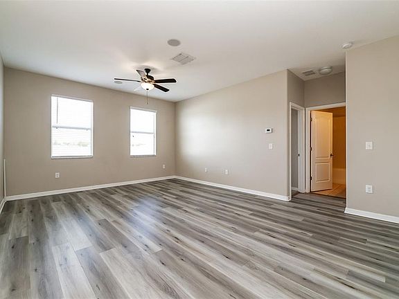 4th image of 2322 DOVESONG TRACE DRIVE