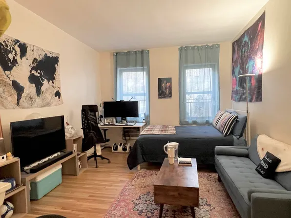 408 East 78th Street image 1 of 4