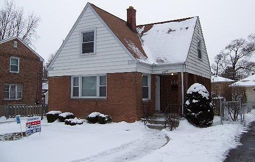 1st image of 1310 S Heidorn Ave