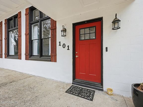3rd image of 101 BROWNING Avenue