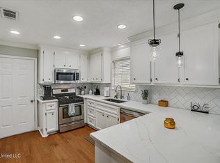 27 Jennifer Ct, Madison, MS 39110