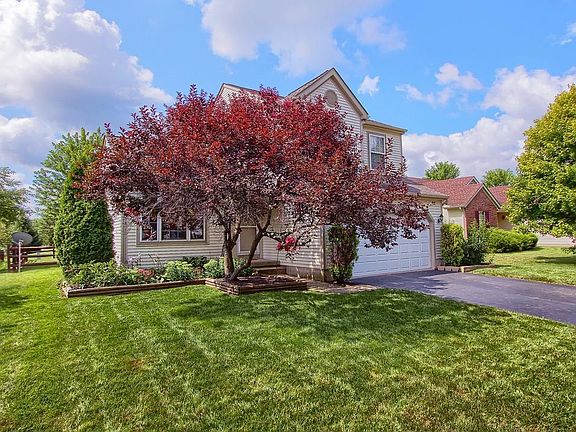 2nd image of 20 Barrhill Dr