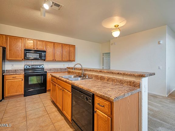 4th image of 2027 E UNIVERSITY Drive #138