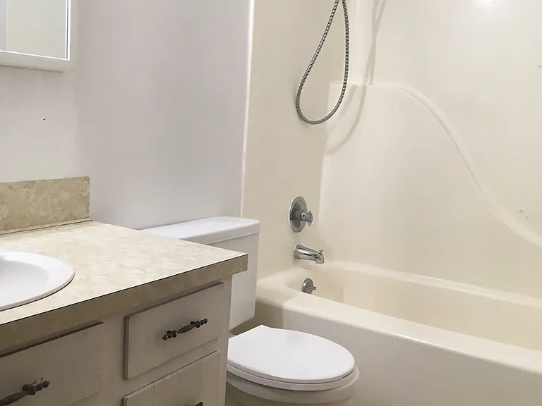 868 Harrison St #868 — Photo 3