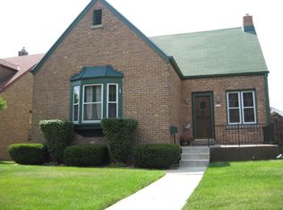 3715 S 19th St, Milwaukee, WI 53221