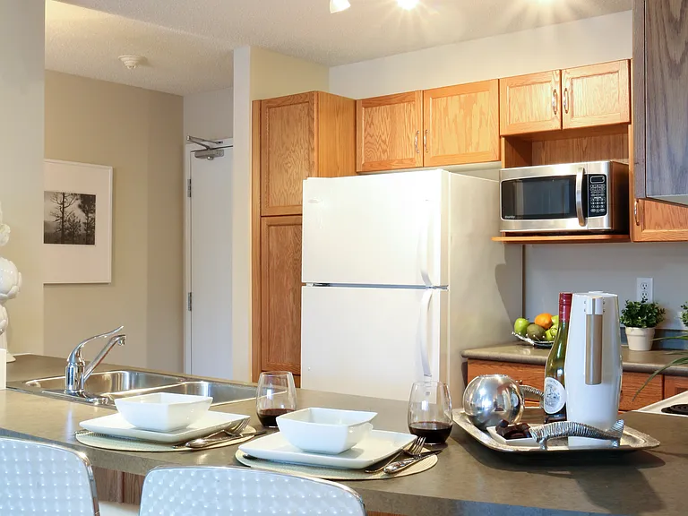 333 Warde Ave — Photo 14