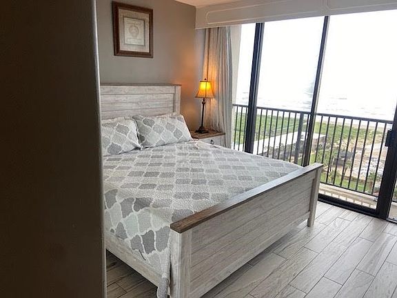 4th image of 500 Padre Blvd Unit 1104