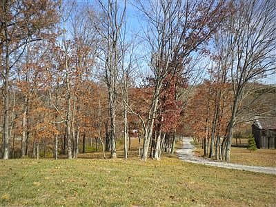 2nd image of 9028 Persimmon Grove Pike