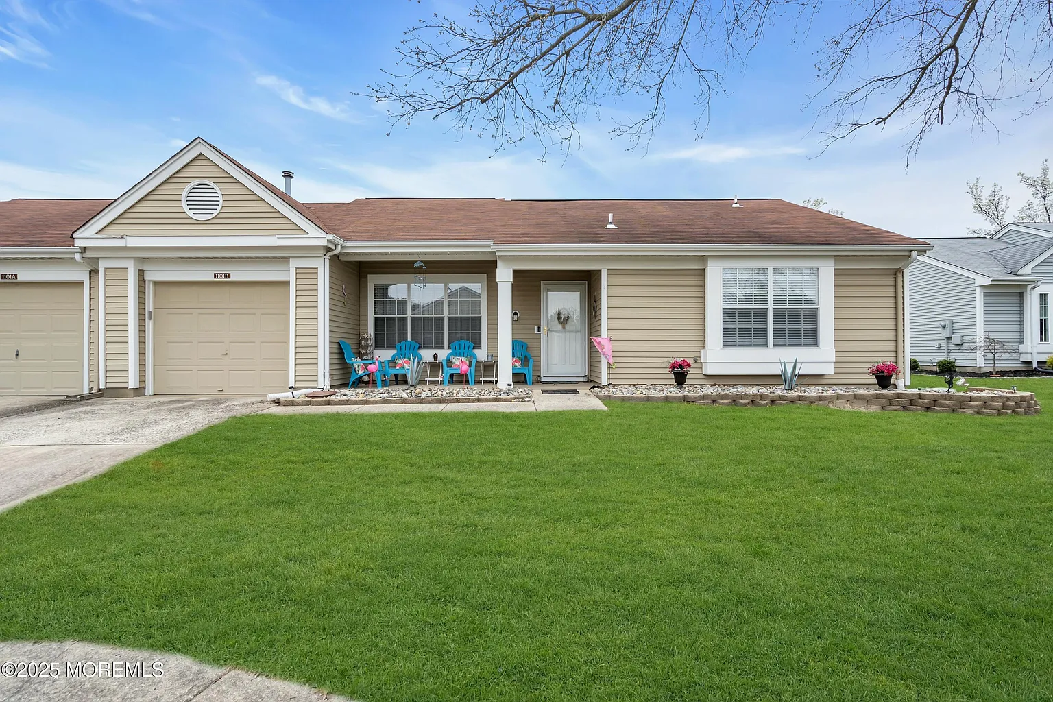 1101B Thornbury Lane photo 1