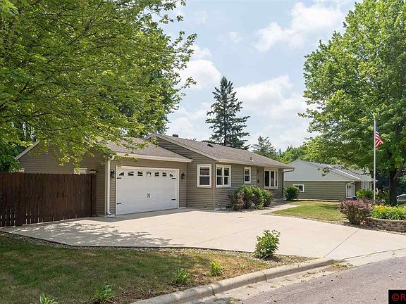 2nd image of 212 Alta Dr