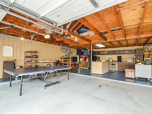 4th image of 7507 Stone Arbor Dr