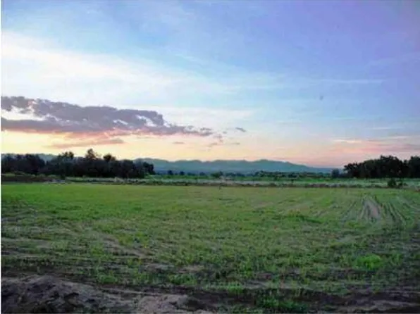 TRACT 11th, Pena Blanca, NM 87041