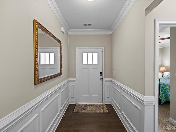 2nd image of 3773 Summer Haven Dr