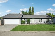 Scott St-L0710-001.jpg