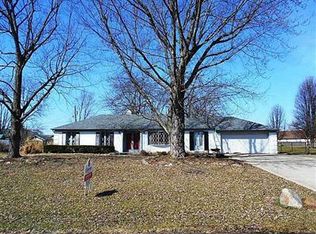 1210 Bowman Dr, Greenfield, IN 46140