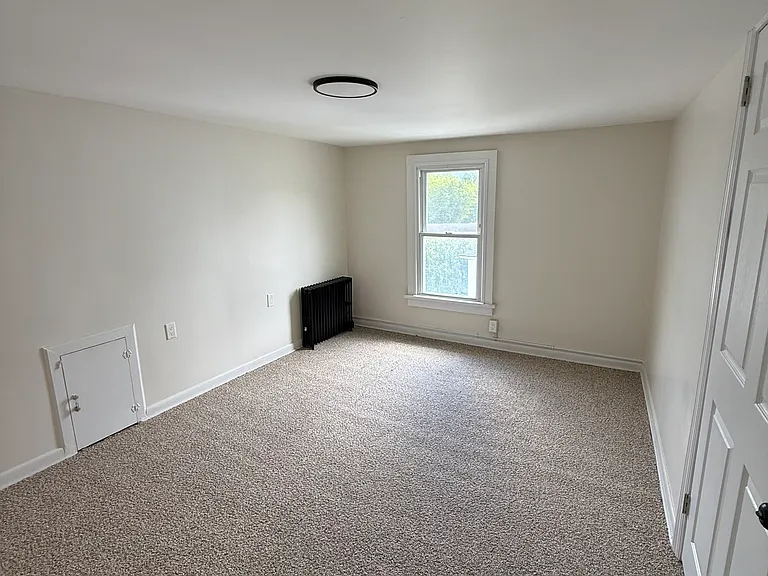 425 W Grace St — Photo 13