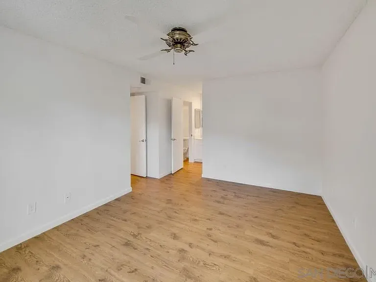 9489 Fairgrove Ln #103 — Photo 12