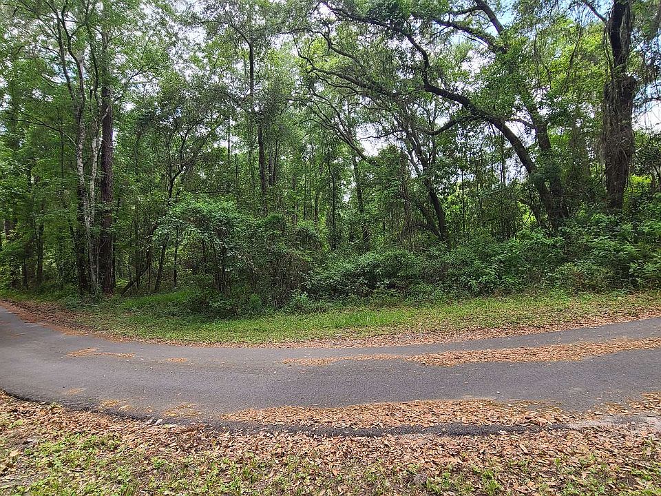 1st image of SE Nature Dr Lot 1