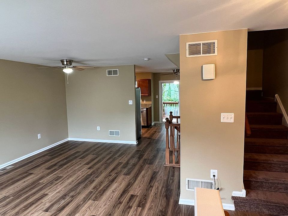 1st image of 207 Auckland Dr