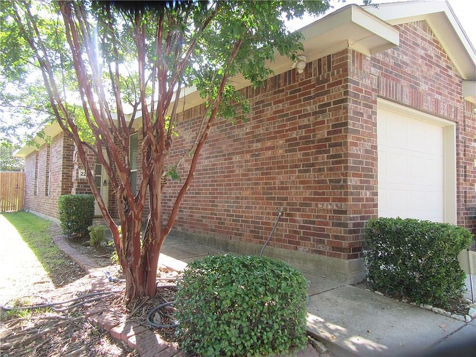 1st image of 2236 Stonebrook Ln