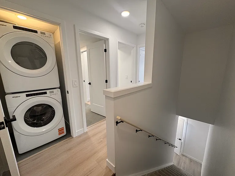 31 Mill St #12 — Photo 8