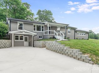 121 Edgewood Rd S, Asheville, NC 28803
