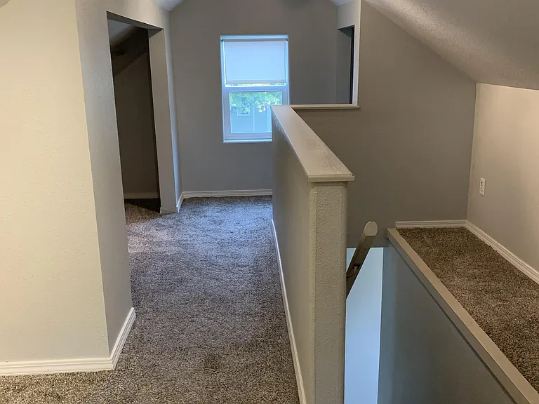 8023 SE Cooper St — Photo 4