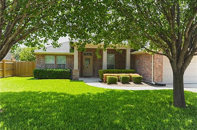 1st image of 507 Stansted Manor Dr
