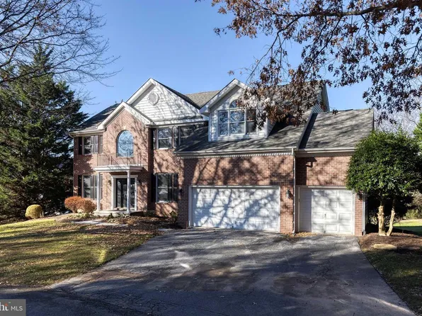 50 Beecham Ct, Owings Mills, MD 21117