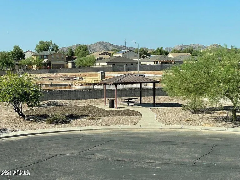 110 E Impala Pl — Photo 25