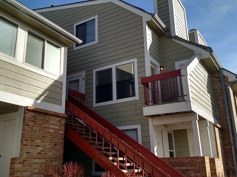 962 S Dearborn Way #11 — Photo 1