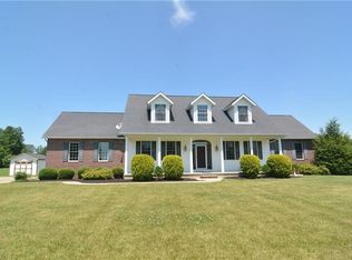 38300 Crook St, Grafton, OH 44044