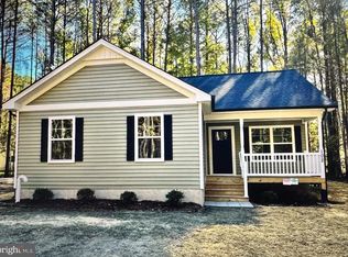 102 Azalea Way, Colonial Beach, VA 22443