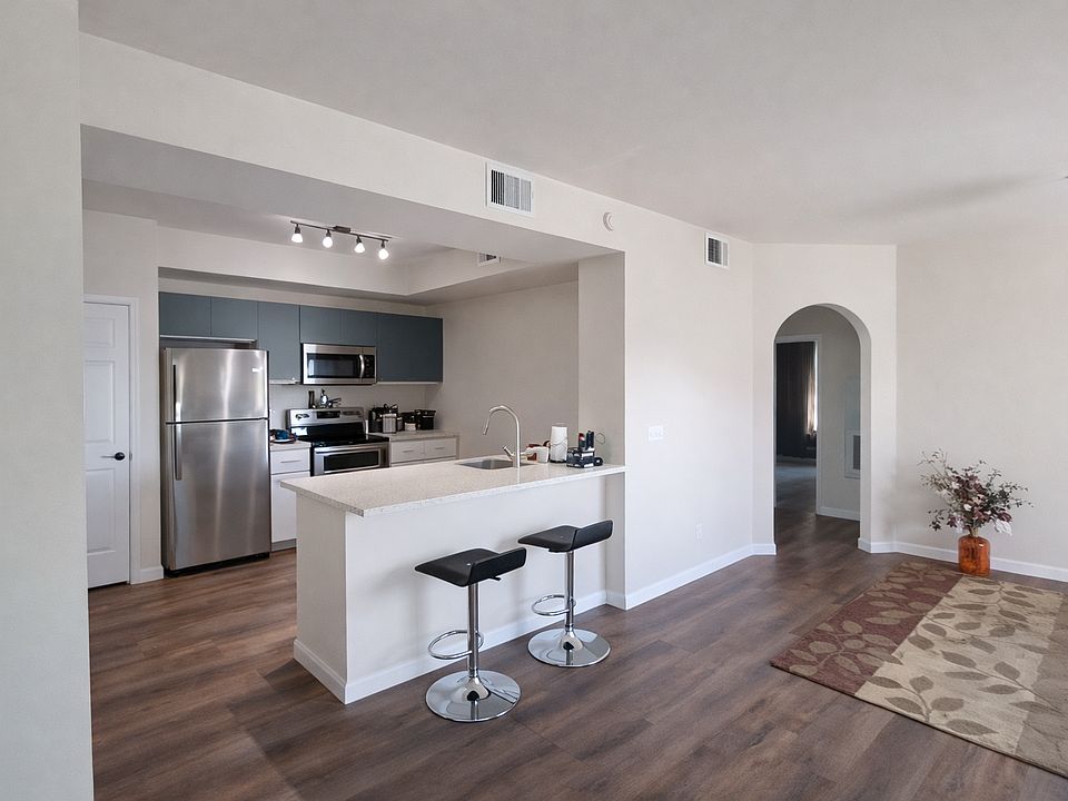 1st image of 12824 Ironstone Way