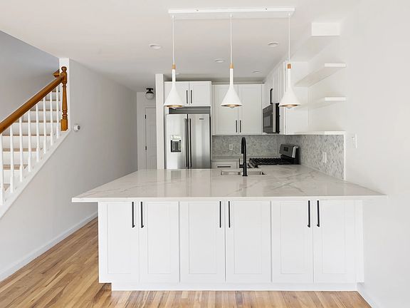 2nd image of 1 Patricia Ln #208