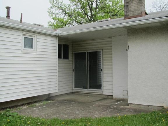 4th image of 5699 Satinwood Dr