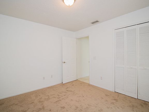4th image of 5124 Dorrington Ln