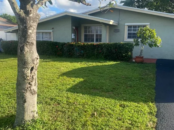 7740 NW 11th St, Hollywood, FL 33024