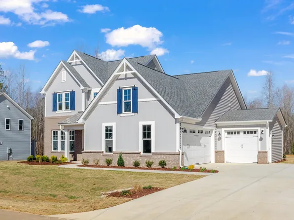 300 W Amber Oak Dr #67, Selma, NC 27576