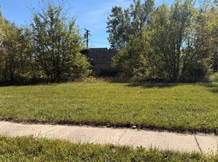 3132 Medbury St, Detroit, MI 48211