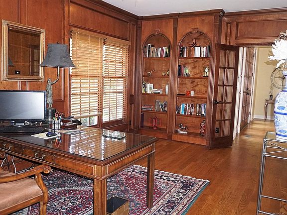 office  back to entry