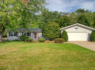 792 Ridge View Dr, Hartford, WI 53027