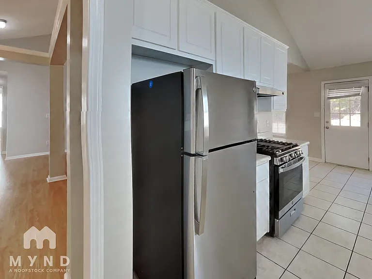 6491 Gina Agha Cir — Photo 4