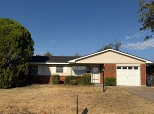 406 NW 75th St, Lawton, OK 73505