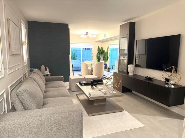 7775 NW 22nd St APT 101, Pembroke Pines, FL 33024