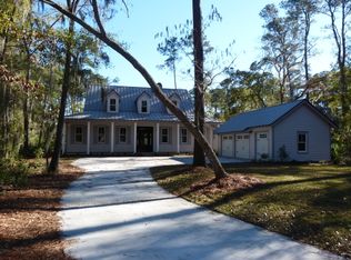 12 Daybreak Ln, Savannah, GA 31411