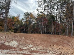 489 Cody Ln, Madisonville, TN 37354